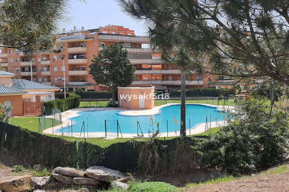 Apartamento venta en San luis de sabinillas, Málaga. 