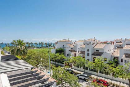 酒店公寓 出售 进入 San Pedro de Alcántara, Marbella, Málaga. 