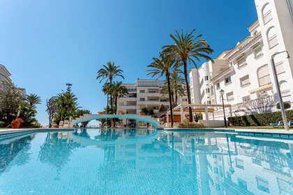 酒店公寓 出售 进入 Marbella, Málaga. 