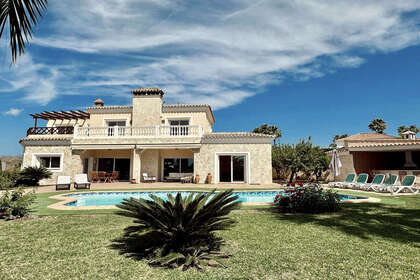 Cluster house for sale in Mijas Golf, Málaga. 