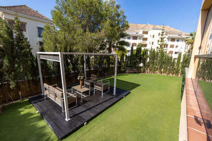 Apartment for sale in Elviria, Marbella, Málaga. 
