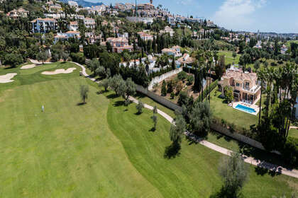 Plot for sale in Mijas Golf, Málaga. 