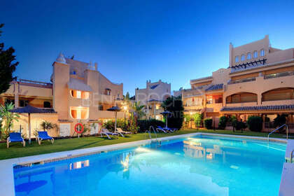 Apartment for sale in Elviria, Marbella, Málaga. 