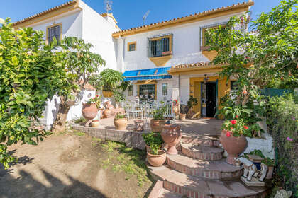 House for sale in San Pedro de Alcántara, Marbella, Málaga. 