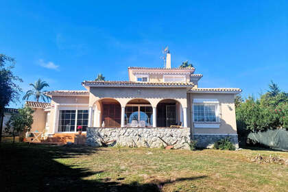 Cluster house for sale in San Pedro de Alcántara, Marbella, Málaga. 