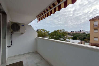 Apartment for sale in Los Pacos, Fuengirola, Málaga. 