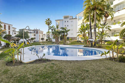 Penthouse for sale in Calahonda, Mijas, Málaga. 