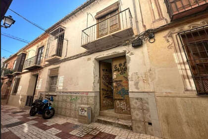 Haus zu verkaufen in Málaga - Centro. 