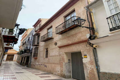 Domy na prodej v Málaga - Centro. 