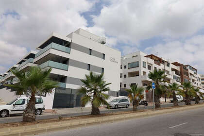 Apartment for sale in Cala Del Moral, La, Málaga. 