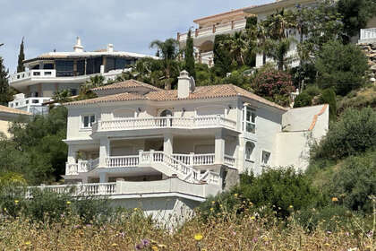 Klynge huse til salg i Mijas Golf, Málaga. 