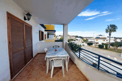 Апартаменты Продажа в Pilar de la Horadada, Alicante. 