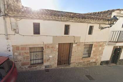 房子 出售 进入 Baños de la Encina, Jaén. 