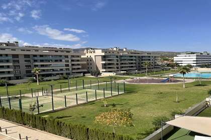 Flat for sale in Los Alamos, Torremolinos, Málaga. 