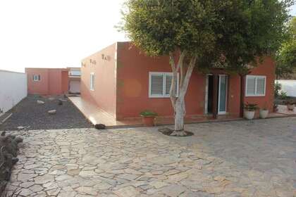 Maison de ville vendre en Puerto del Rosario, Las Palmas, Fuerteventura. 