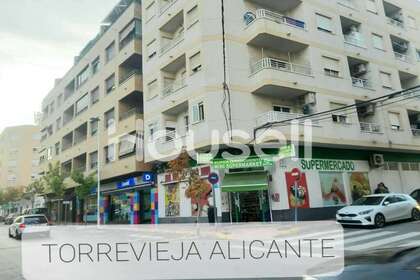 Здание Продажа в Torrevieja, Alicante. 