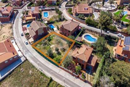 Residential land for sale in Castellar del Riu, Barcelona. 
