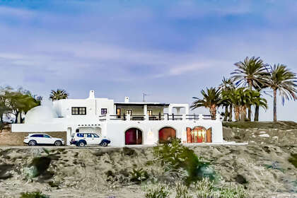 Haus zu verkaufen in Aguamarga, Almería. 