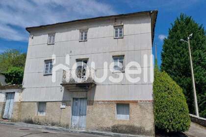 House for sale in Trabada, Lugo. 